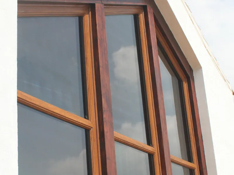 Bay Windows Merton